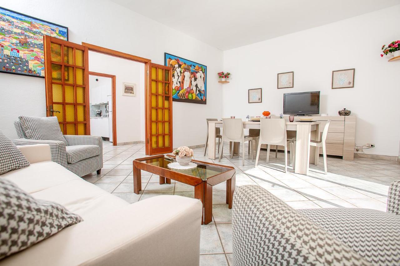 Appartamenti Lungoni Santa Teresa Gallura Exterior foto